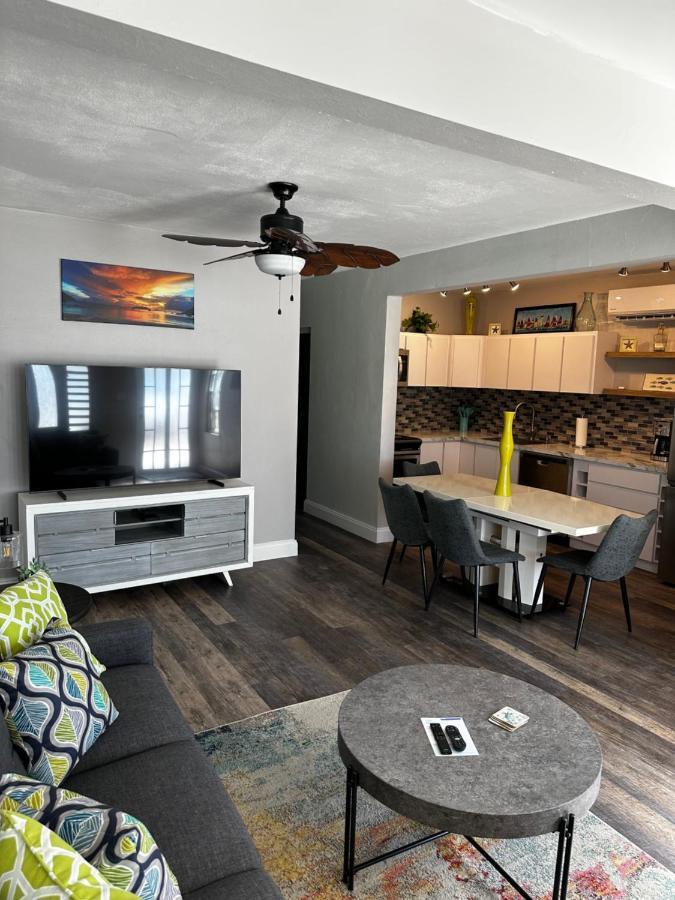 Aguada Beach Condos Eksteriør bilde