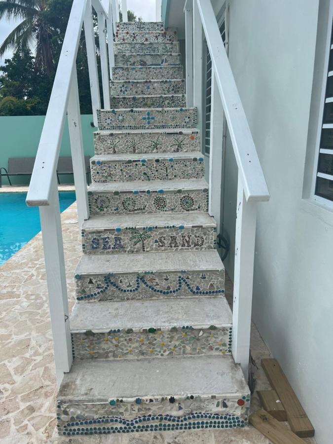 Aguada Beach Condos Eksteriør bilde