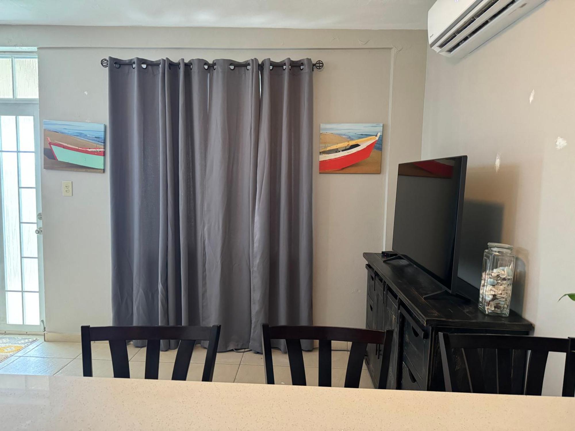 Aguada Beach Condos Eksteriør bilde